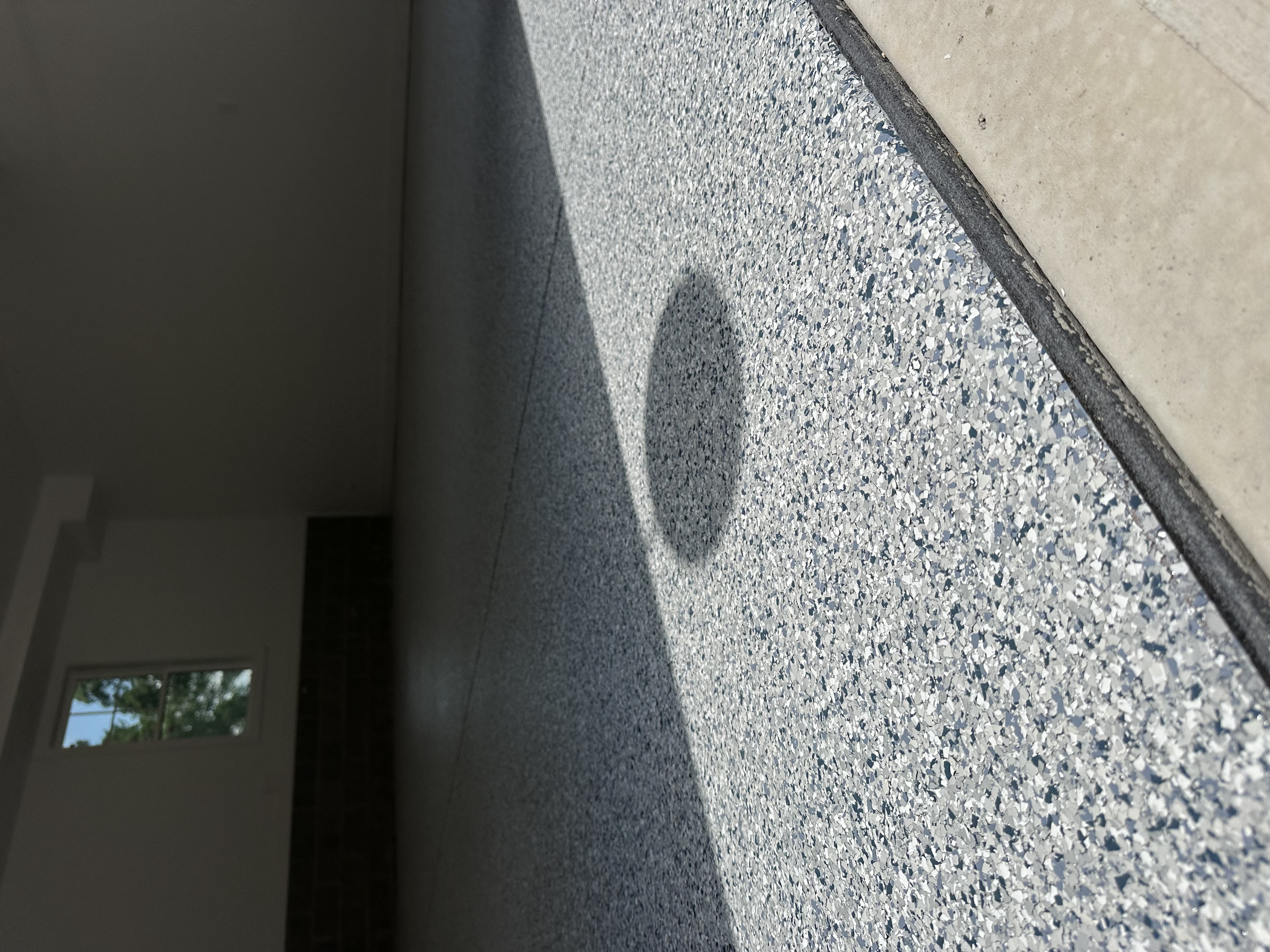 Concrete surface treatment