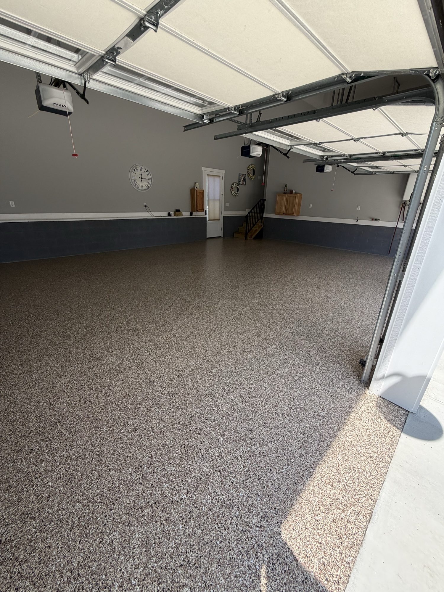 Flake epoxy garage floor coating by Southern Surfaces LLC