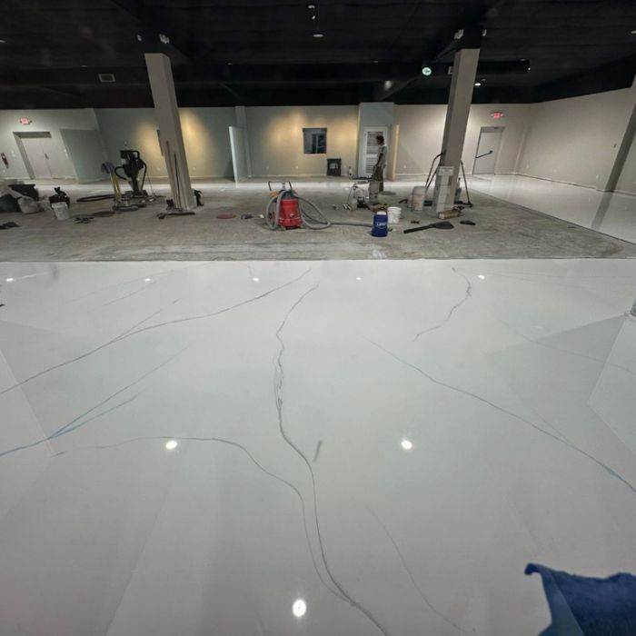 Spray deck pool coating by Southern Surfaces